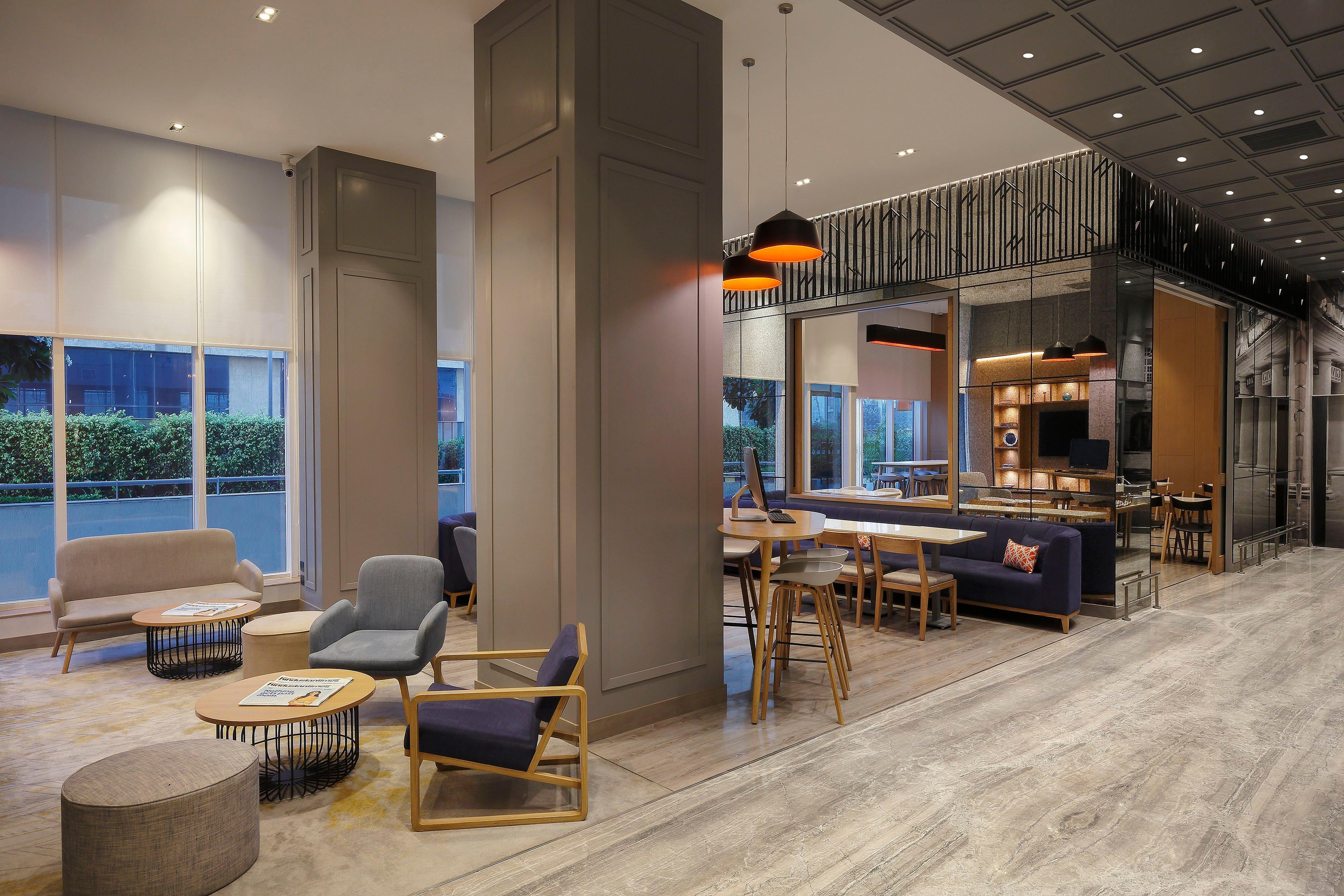Holiday Inn Express Gurugram Sector 50 By Ihg Gurgaon Eksteriør billede